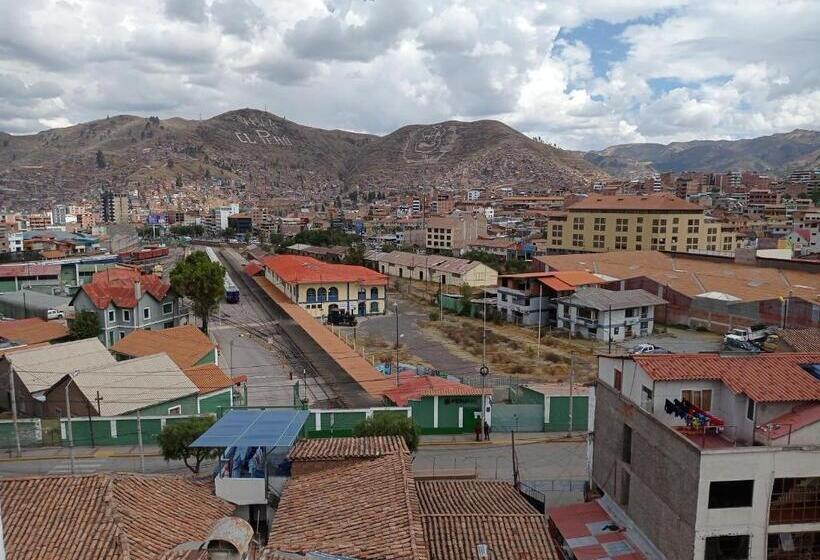 ペンション Hostal Cactus