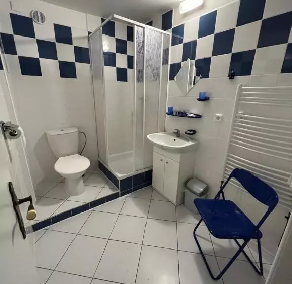 پانسیون Bílá Labuť Horský Hotýlek