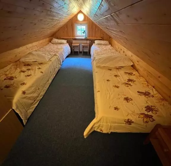 پانسیون Bílá Labuť Horský Hotýlek