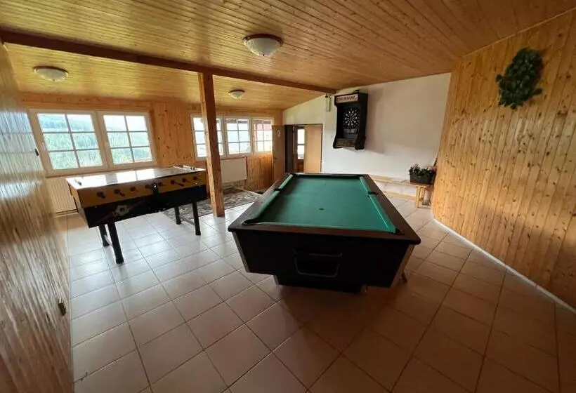 پانسیون Bílá Labuť Horský Hotýlek