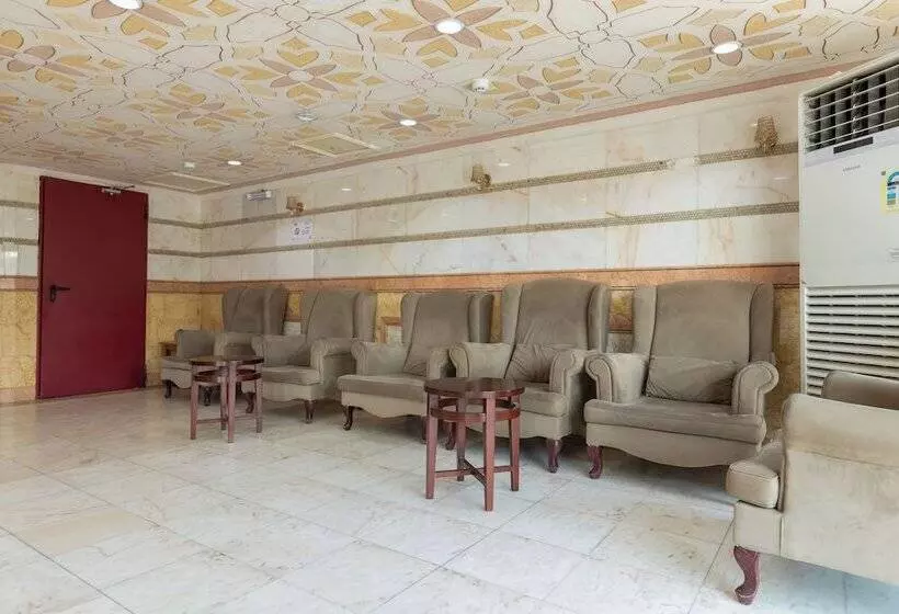 ホテル Rabwat Al Safwah 2