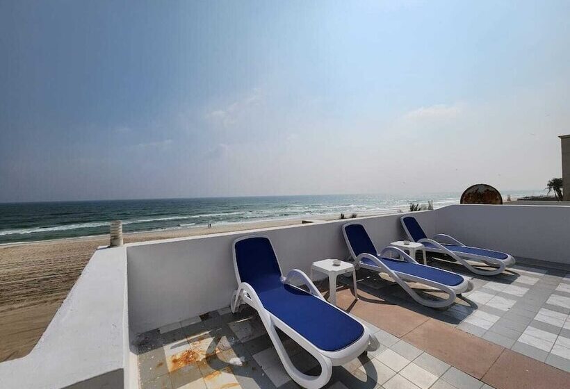 The Plaza Hotel & Resort