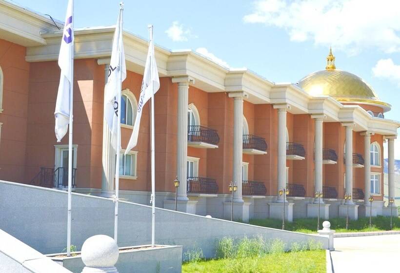 Bayangol Hotel & Resort