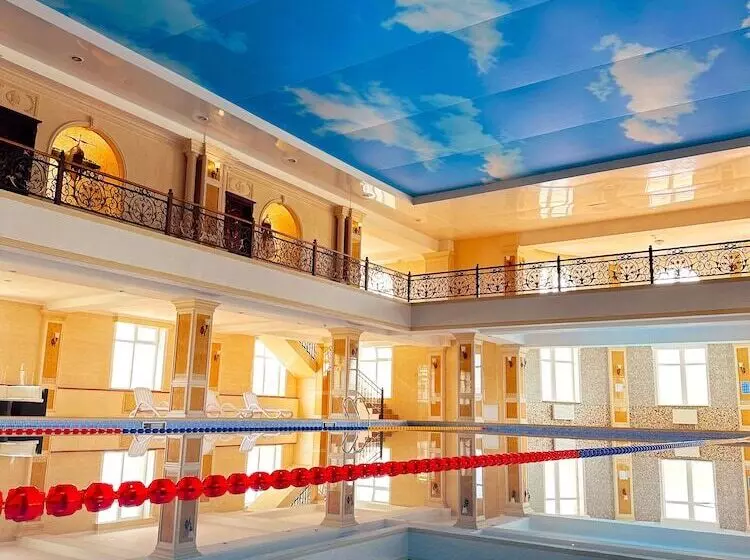 Bayangol Hotel & Resort