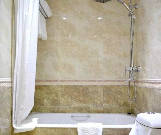 Bayangol Hotel & Resort