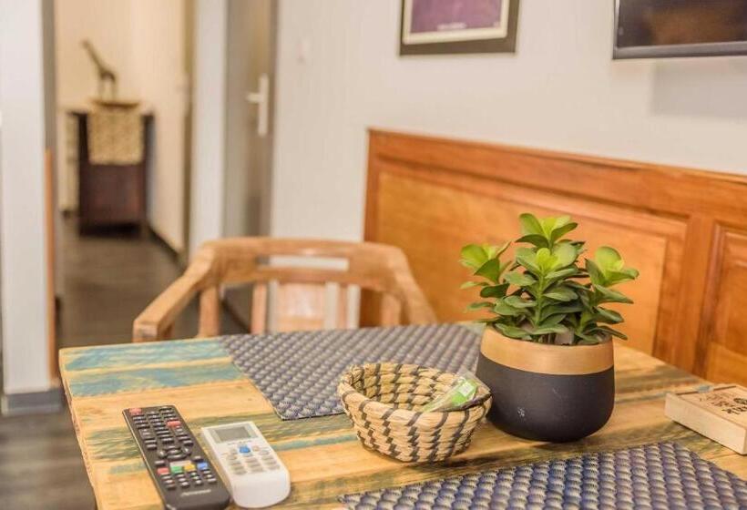 1a Chambres Et Appartements Au Calme Centre St Denis Barachois