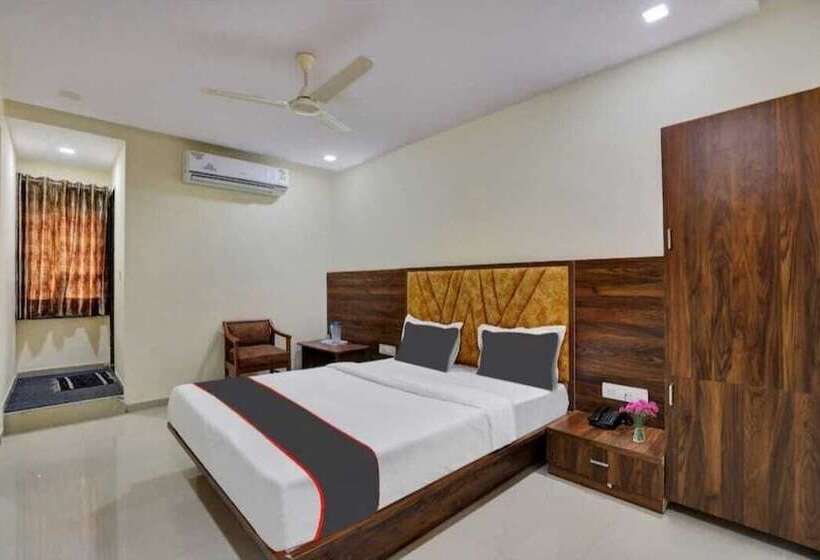 Hotel Neelkamal