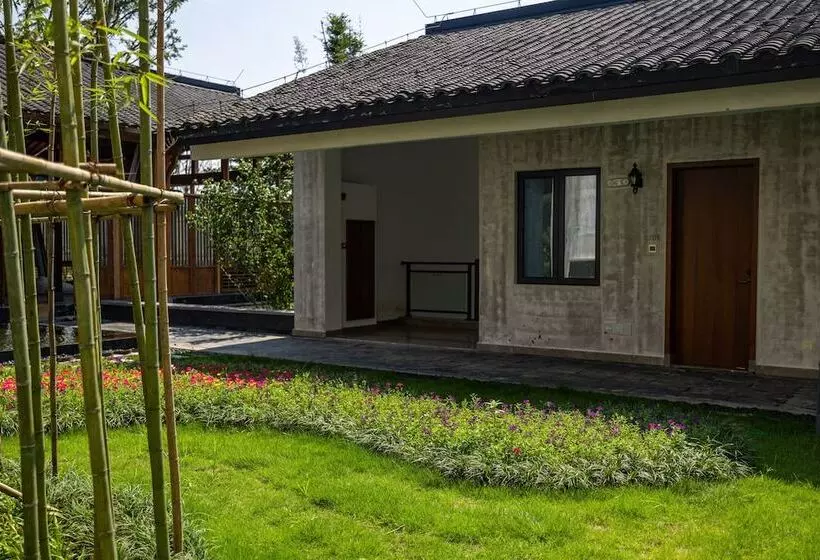 Hotelli S In Lady Island Resort