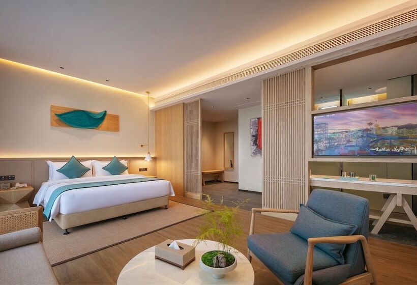 Hotel S In Lady Island Resort