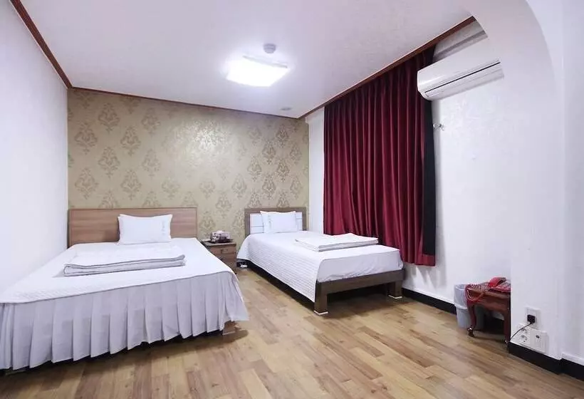 モーテル Andong Lotto