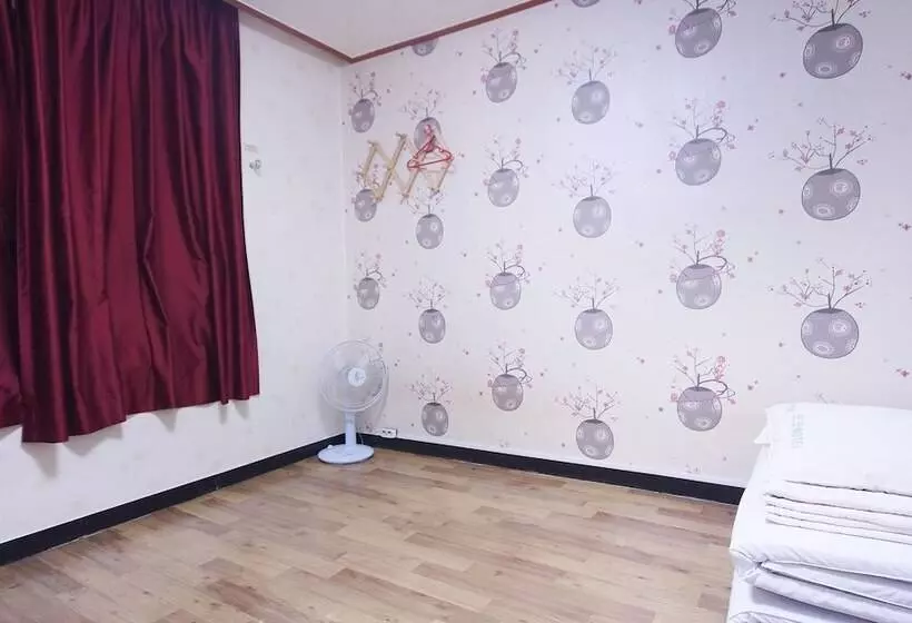 モーテル Andong Lotto