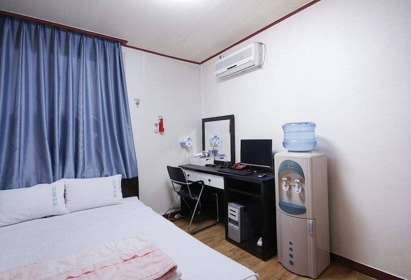 فندق على الطريق Andong Lotto