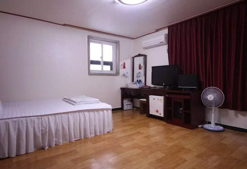 モーテル Andong Lotto