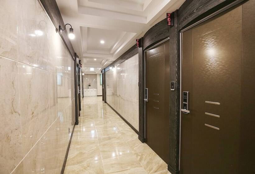 Motel Black Pearl Gongju