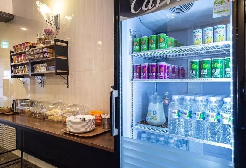 Motelli Black Pearl Gongju