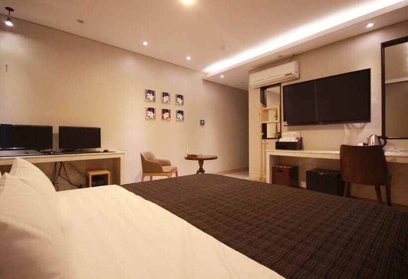 Motel Deokcheon Den Basta