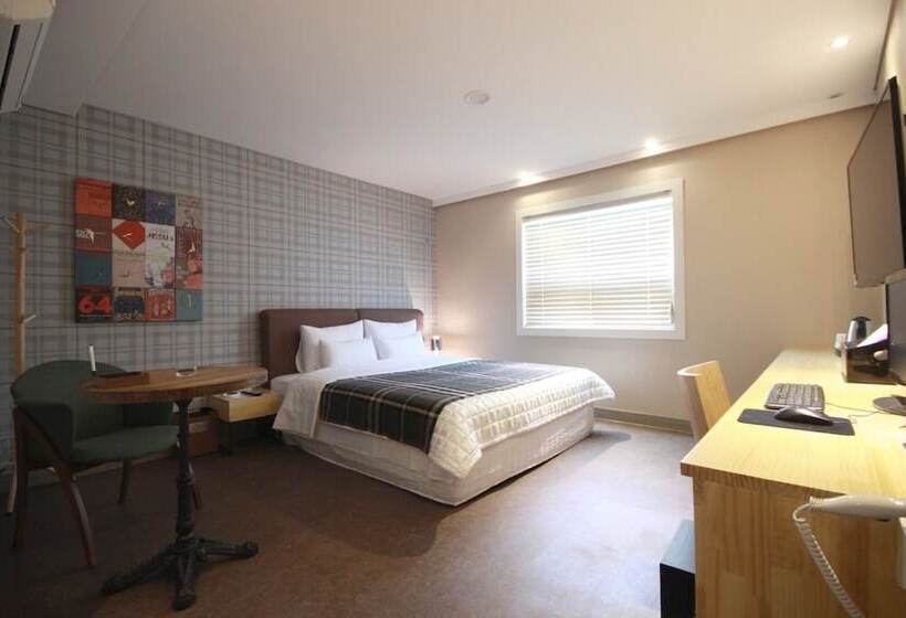 Motel Deokcheon Den Basta