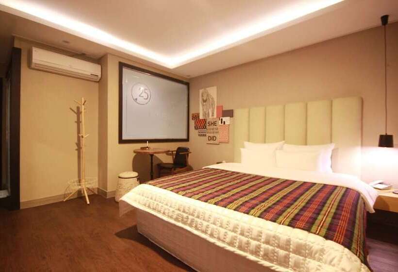 Motel Deokcheon Den Basta