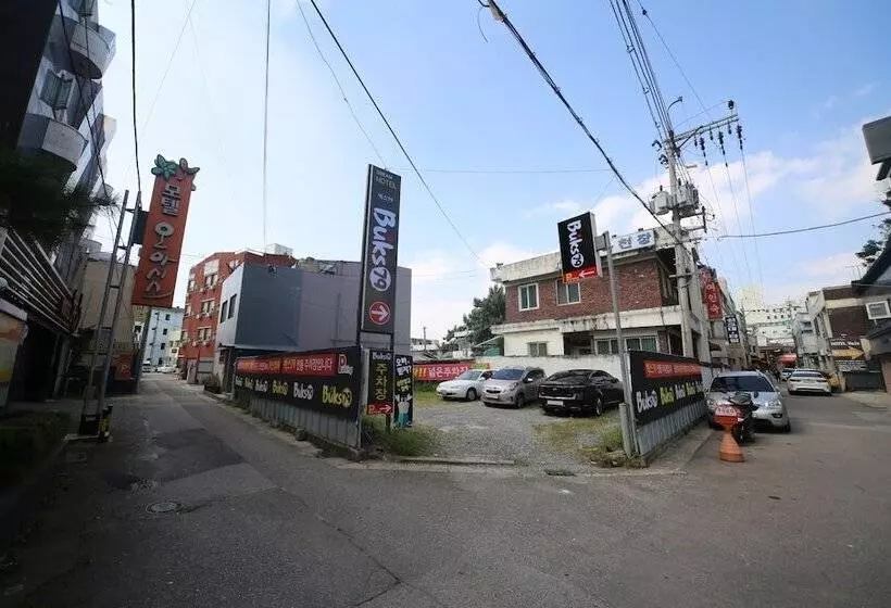 Motelli Cheongju Buks79