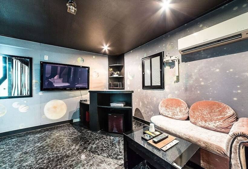 Motel Geumjeong Hotel Chocolate