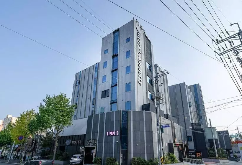 مُتل Gimhae Eobangdong Arietty Hotel A