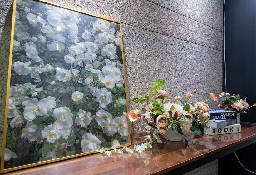 مُتل Gimhae Eobangdong Arietty Hotel A