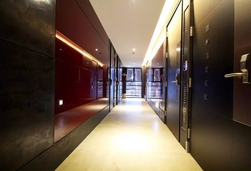 مُتل Gimhae Eobangdong Arietty Hotel A