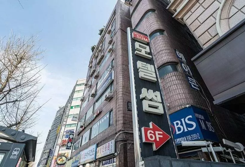 モーテル Gwangmyeong Sum