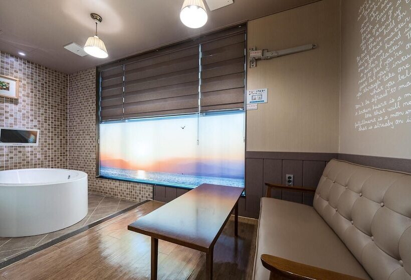 모텔 Ulsan Jeongjadong Venice