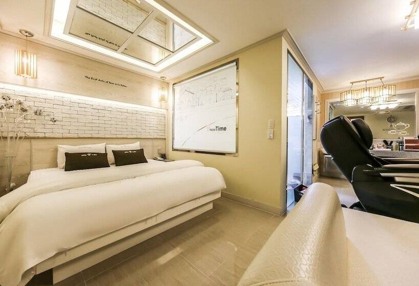 모텔 Ulsan Junggu Time