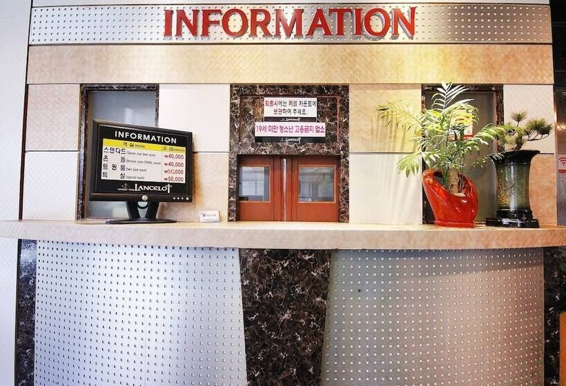 Motel Western Wonpyeongdong Lancelot