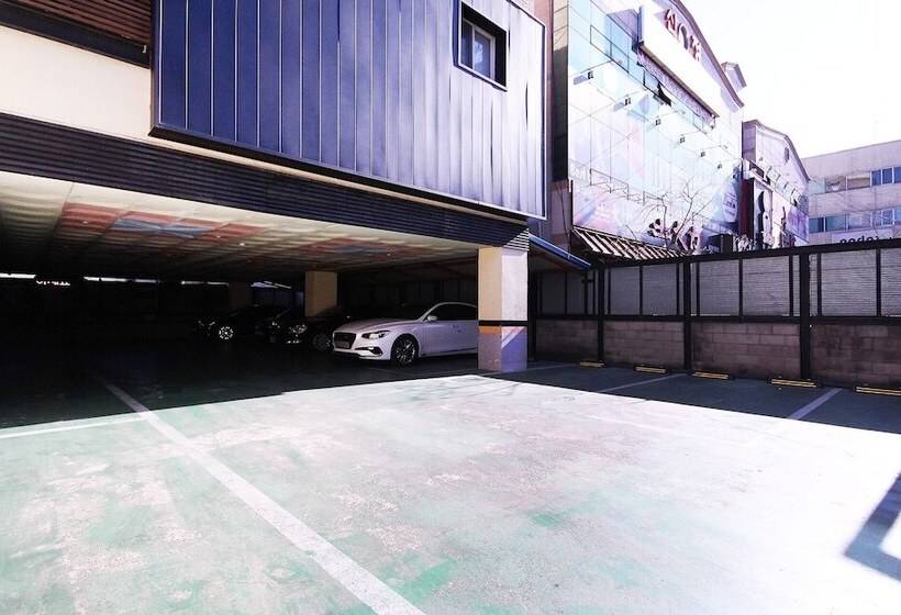 Motel Western Wonpyeongdong Lancelot