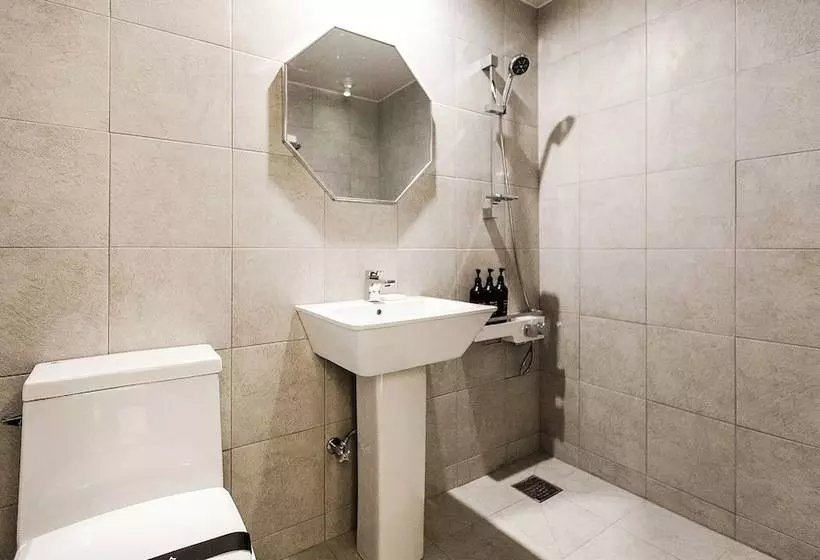 Motelli Daegu Dongseongro Yaja Daegu Seomun Market Branch