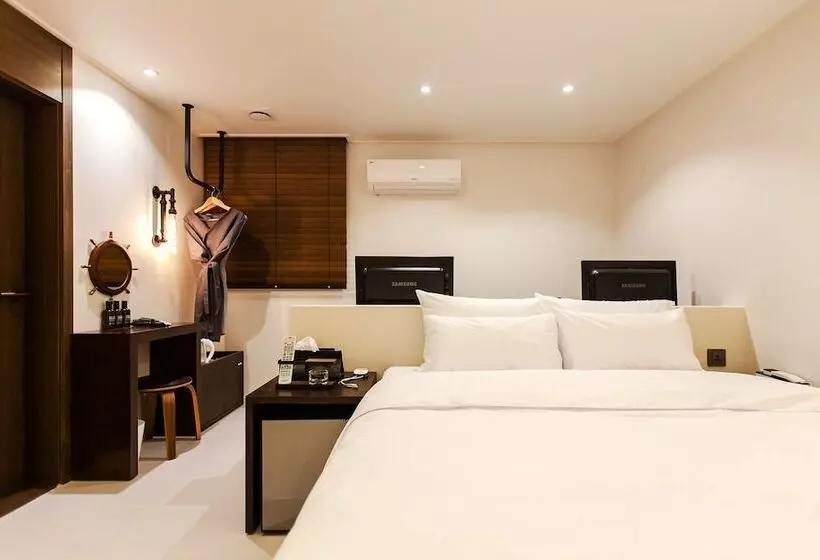 Motelli Daegu Dongseongro Yaja Daegu Seomun Market Branch