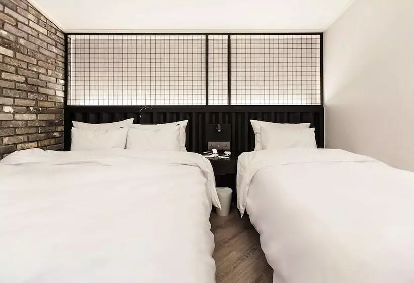 Motelli Daegu Dongseongro Yaja Daegu Seomun Market Branch