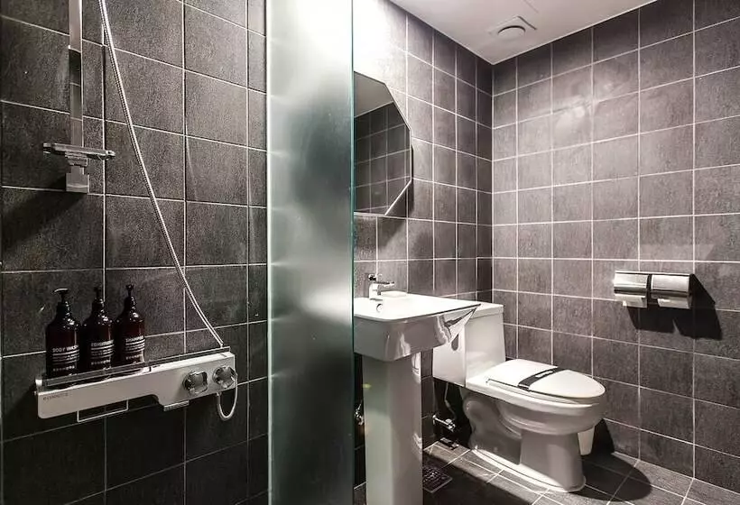 Motelli Daegu Dongseongro Yaja Daegu Seomun Market Branch