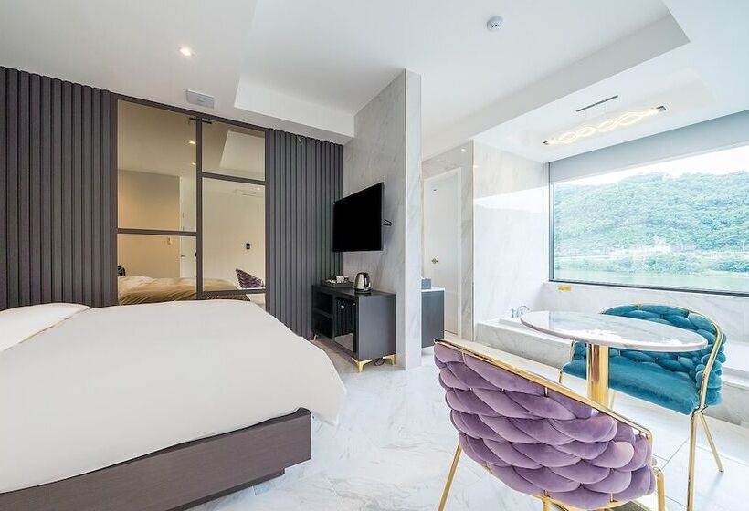 Motel Yangpyeong Riverion