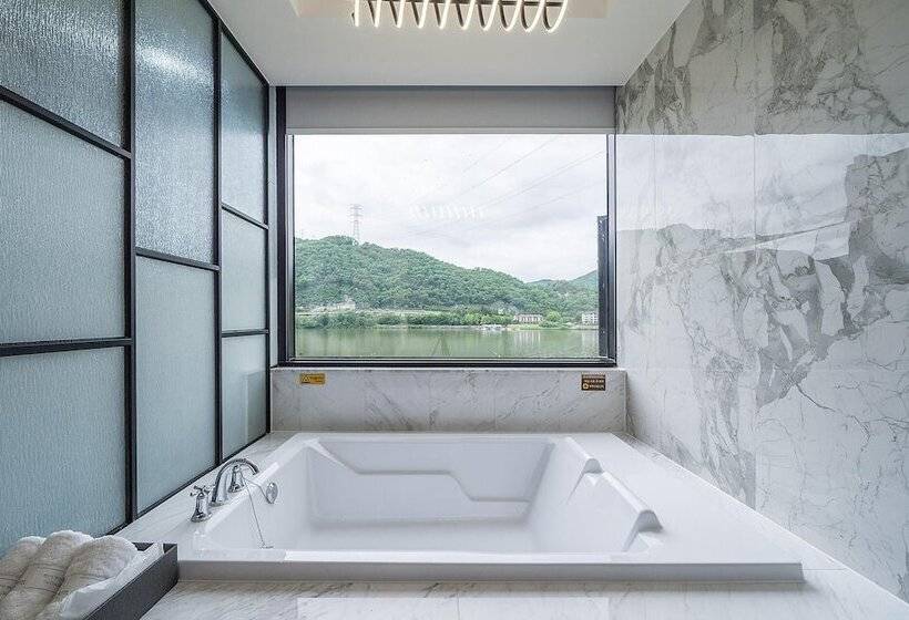 Motel Yangpyeong Riverion