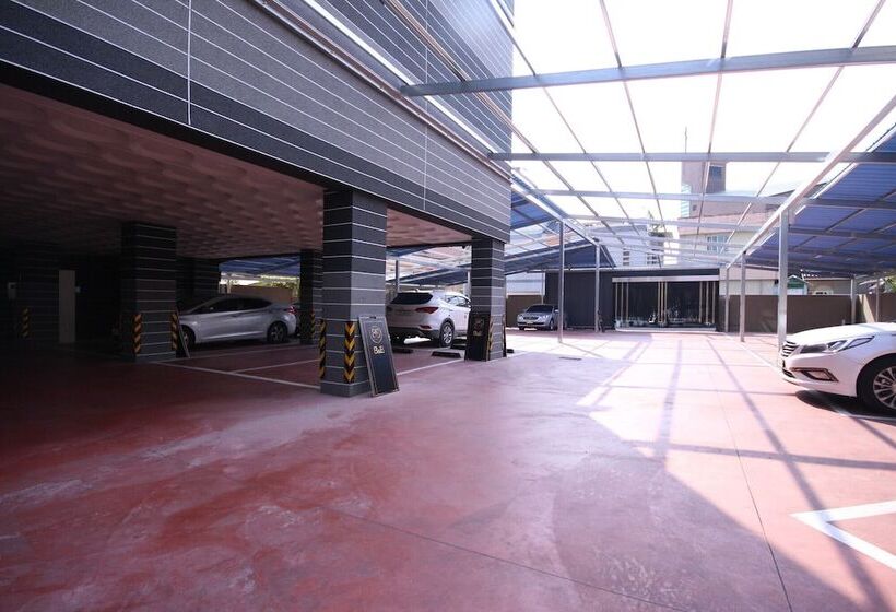 فندق على الطريق Yecheon B And B