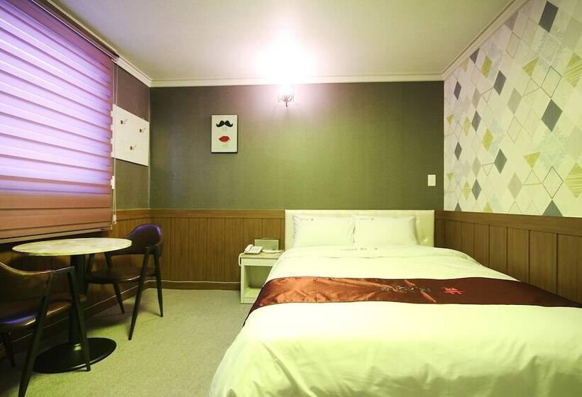 Motel Yeongdeok View