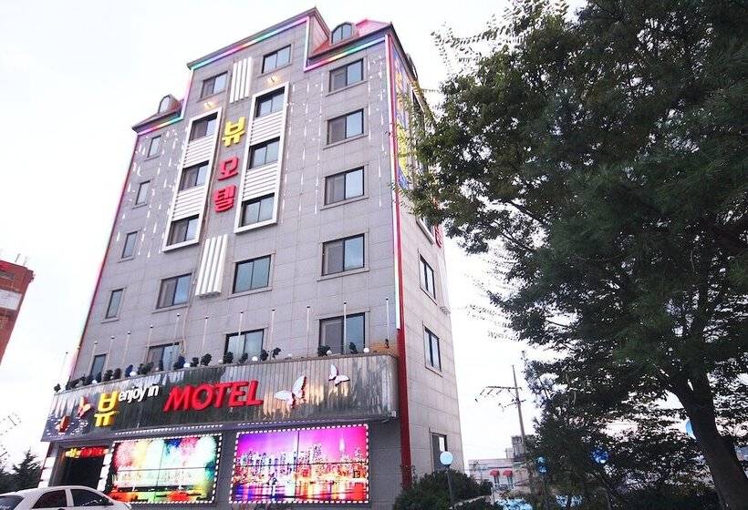 Motel Yeongdeok View