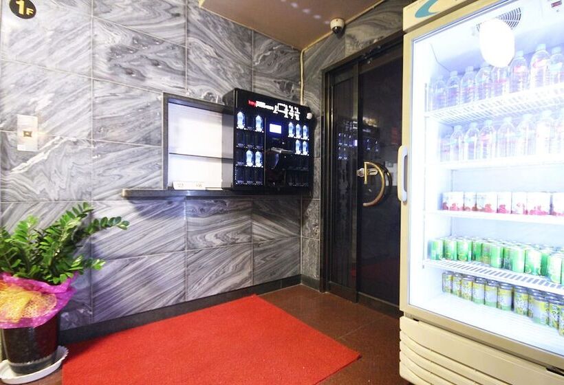 Motel Yeongdeok View