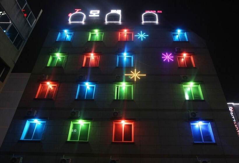 Motel Yeosu Hak Dong J