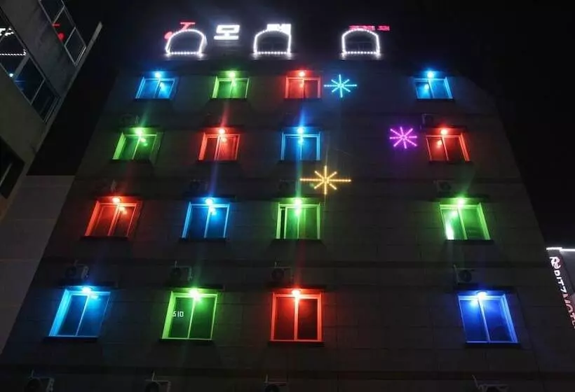 モーテル Yeosu Hak Dong J