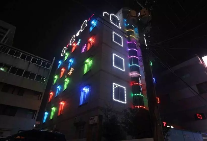 モーテル Yeosu Hak Dong J