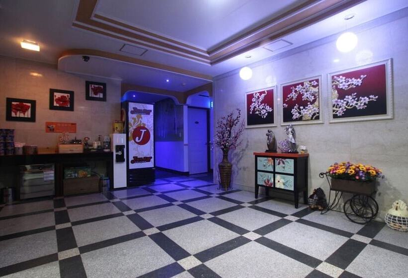 Motel Yeosu Hak Dong J