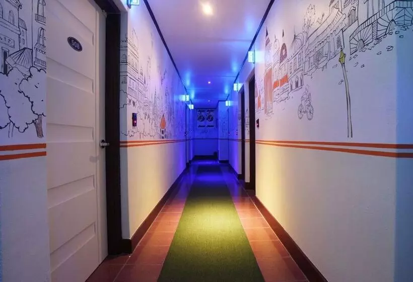 モーテル Yeosu Hak Dong J