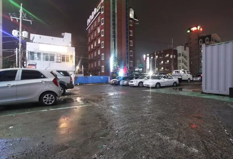 モーテル Yeosu Hak Dong J