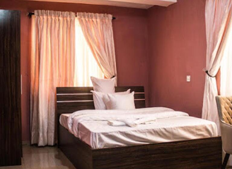 پانسیون Room In Apartment Oragon Hotel Penthouse