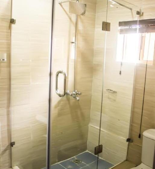 پانسیون Room In Apartment Oragon Hotel Penthouse